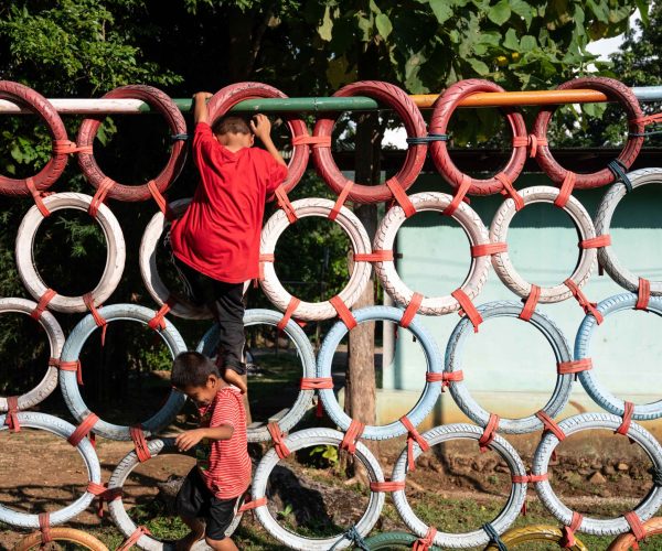 4_children playing_ credit Miri Hauertmann